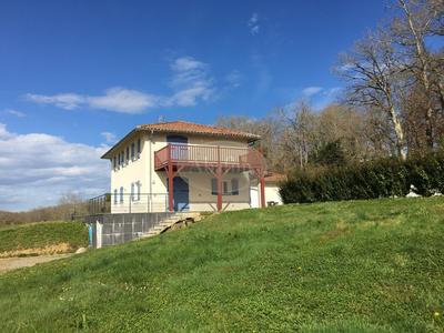 Maison - 124 m² - 5 pièces