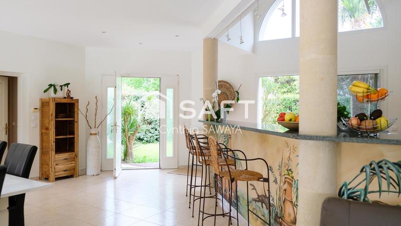 Maison - 170 m² - 6 pièces