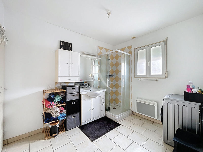 Maison - 95 m² - 5 pièces