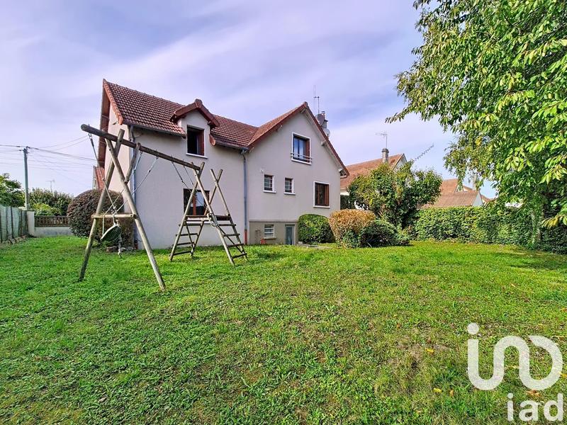 Maison - 135 m² - 7 pièces