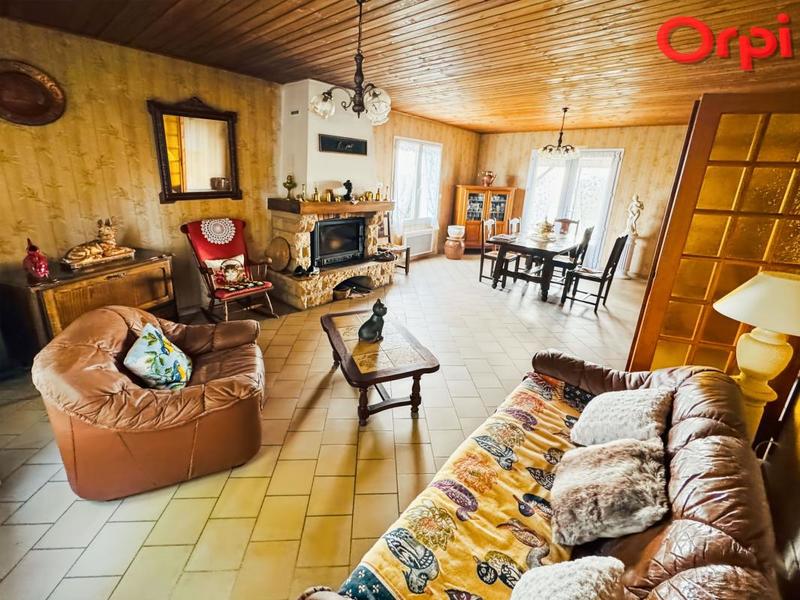 Maison - 94 m² - 4 pièces