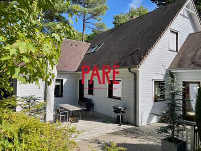 Maison - 167 m² - 8 pièces