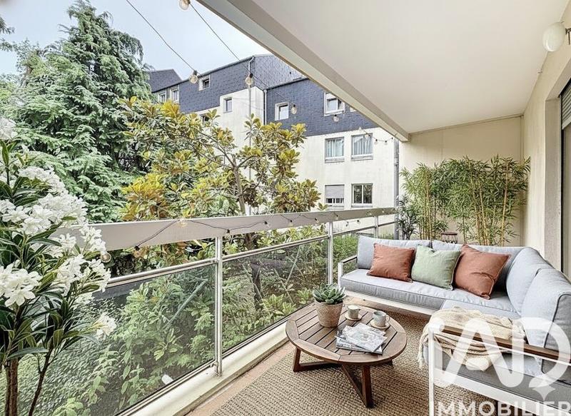 Appartement - 90 m² - 4 pièces