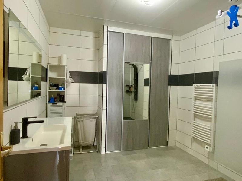 Maison - 193 m² - 7 pièces