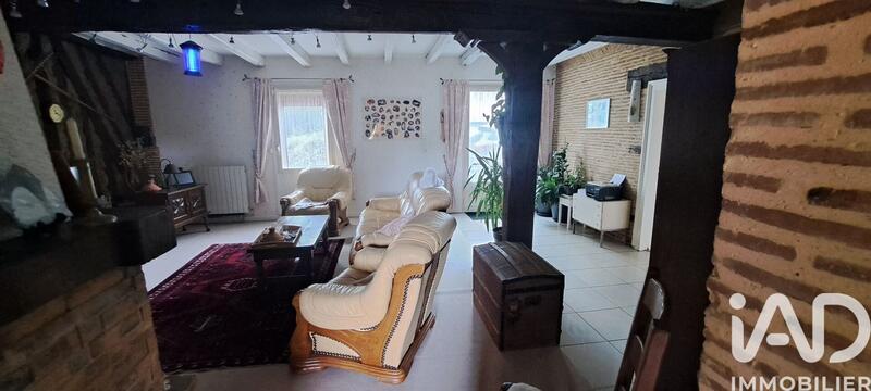 Maison - 215 m² - 4 pièces