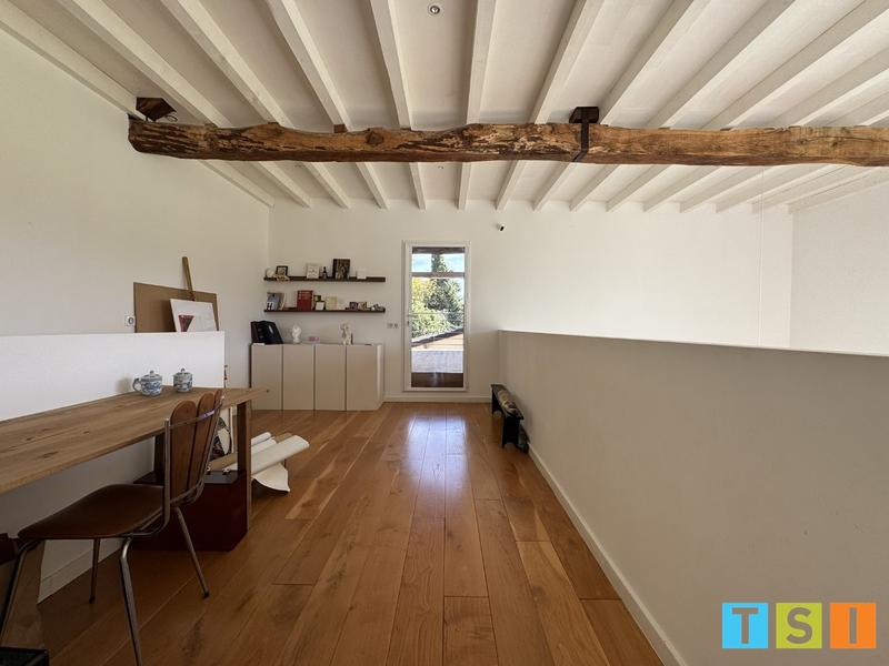 Maison - 183 m² - 6 pièces