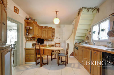 Maison - 188 m² - 8 pièces