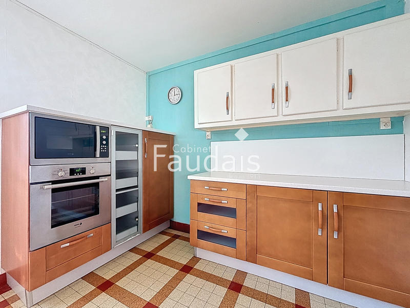 Maison - 99 m² - 4 pièces