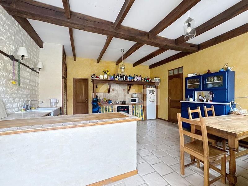 Maison - 193 m² - 6 pièces