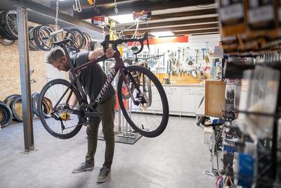 Local commercial - 150 m² - 2 pièces