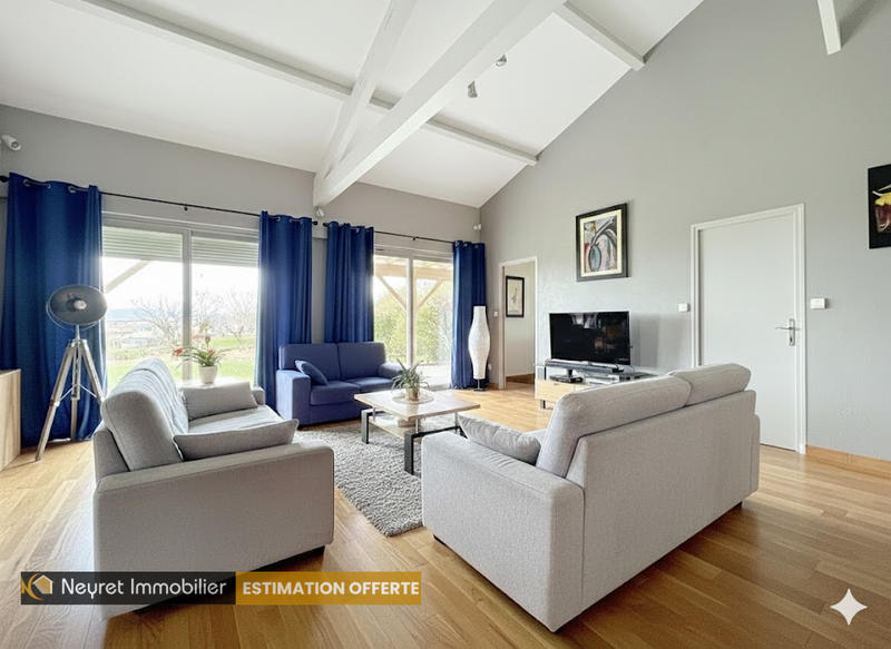 Maison - 162 m² - 4 pièces