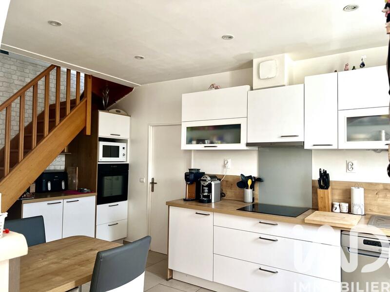 Maison - 92 m² - 4 pièces