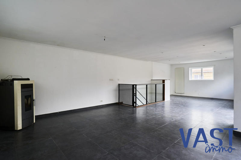 Maison ancienne - 118 m² - 3 pièces