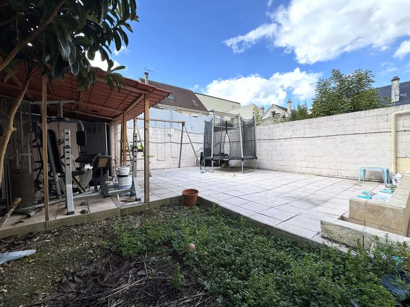 Maison - 165 m² - 7 pièces