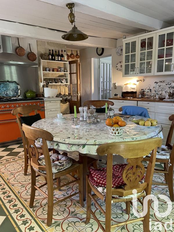 Maison de campagne - 300 m² - 10 pièces