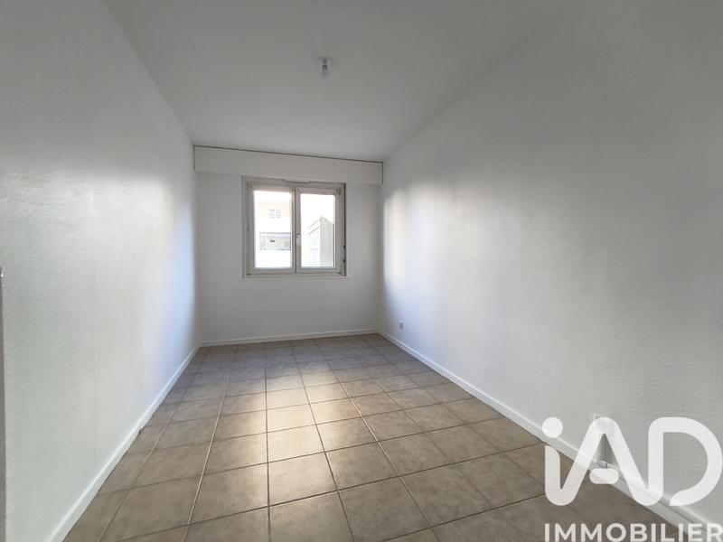 Appartement - 76 m² - 3 pièces