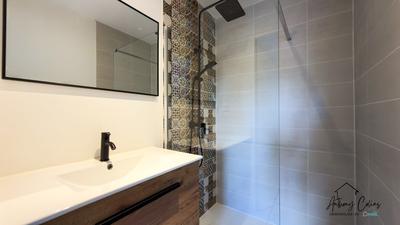 Maison - 92 m² - 5 pièces