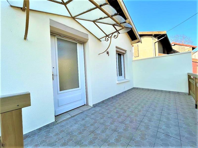 Maison - 140 m² - 8 pièces