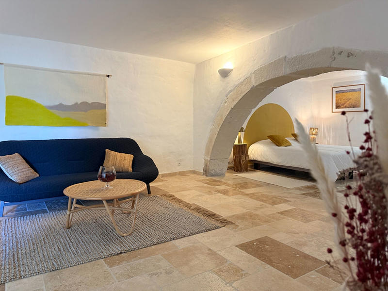 Maison - 238 m² - 9 pièces