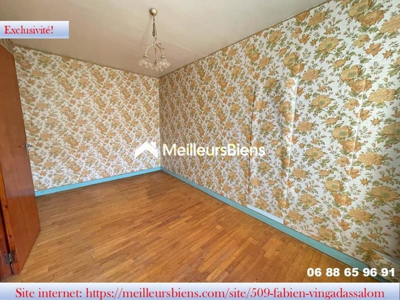 Maison - 94 m² - 6 pièces