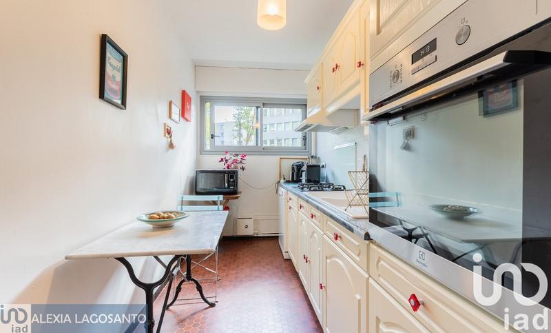 Appartement - 80 m² - 4 pièces