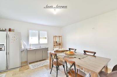 Maison - 150 m² - 4 pièces