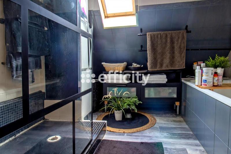 Maison - 116 m² - 5 pièces