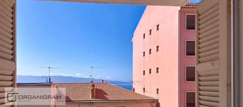 Appartement - 98 m² - 4 pièces