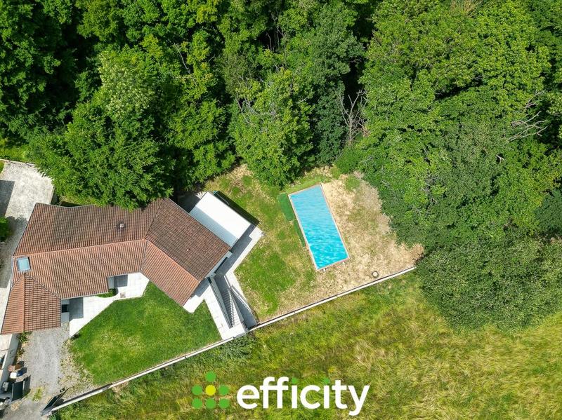 Maison - 175 m² - 7 pièces