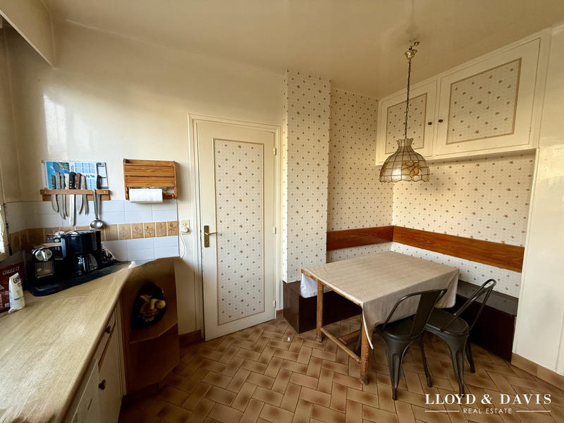 Maison - 178 m² - 8 pièces