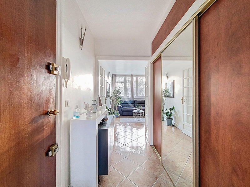 Appartement - 74 m² - 4 pièces