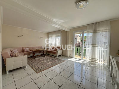 Maison - 172 m² - 10 pièces