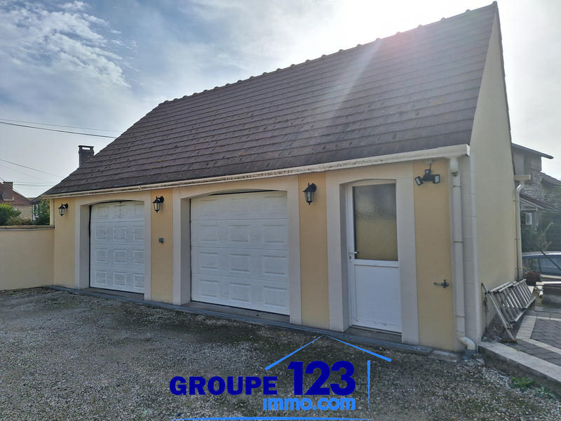 Maison - 169 m² - 7 pièces