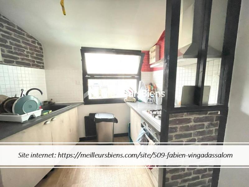 Immeuble - 196 m² - 7 pièces