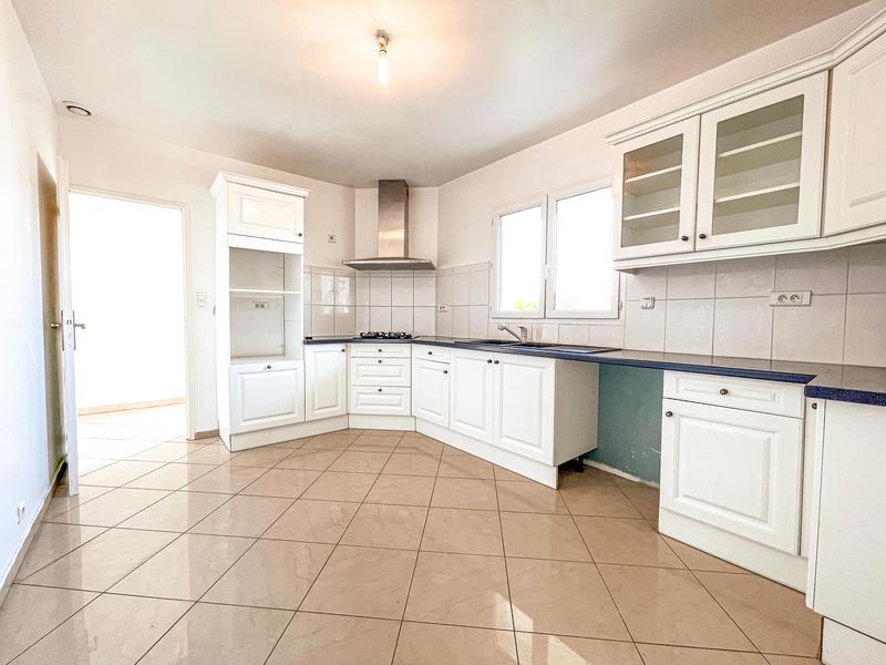 Maison - 111 m² - 6 pièces