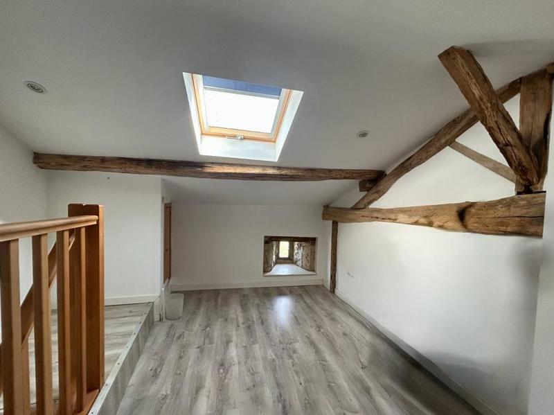 Maison en pierre - 90 m² - 5 pièces