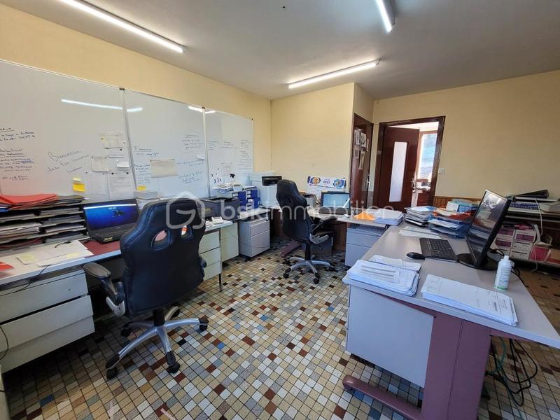 Maison - 150 m² - 8 pièces