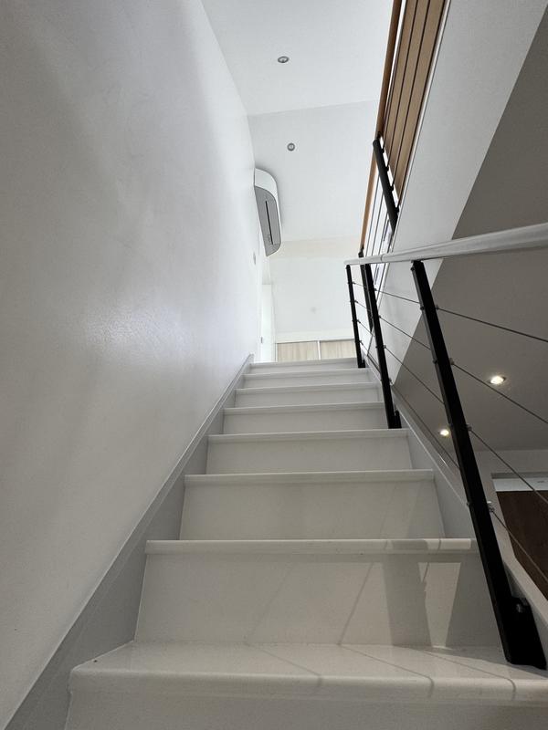 Maison traditionnelle - 151 m² - 6 pièces