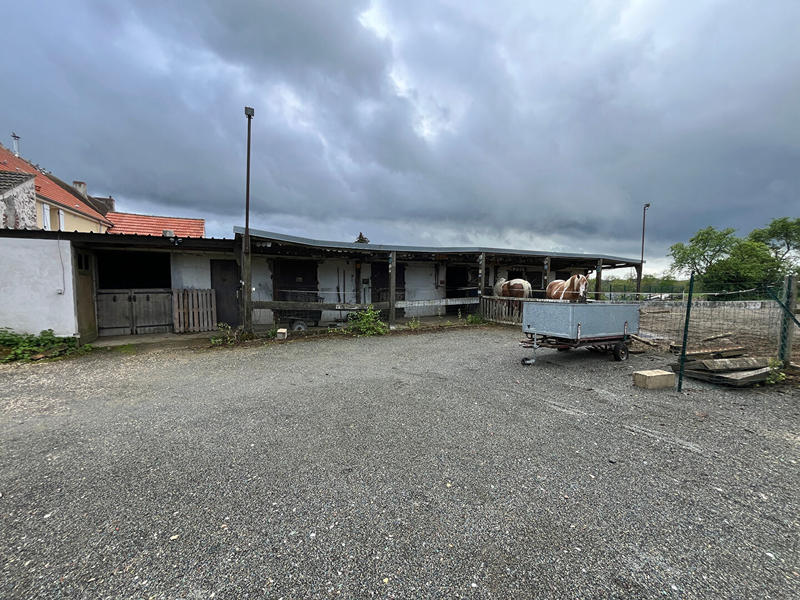 Maison - 180 m² - 6 pièces