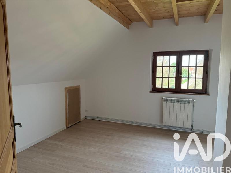Maison - 225 m² - 9 pièces