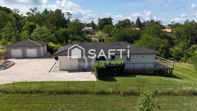 Maison - 135 m² - 4 pièces