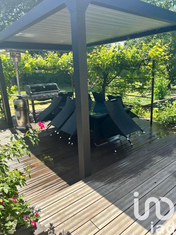 Maison - 450 m² - 10 pièces