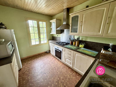 Maison - 110 m² - 6 pièces