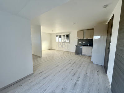 Villa - 235 m² - 8 pièces