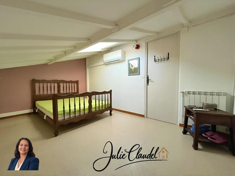 Maison - 151 m² - 7 pièces