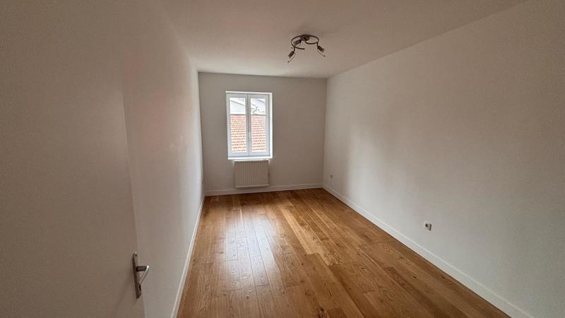 Immeuble - 175 m² - 6 pièces