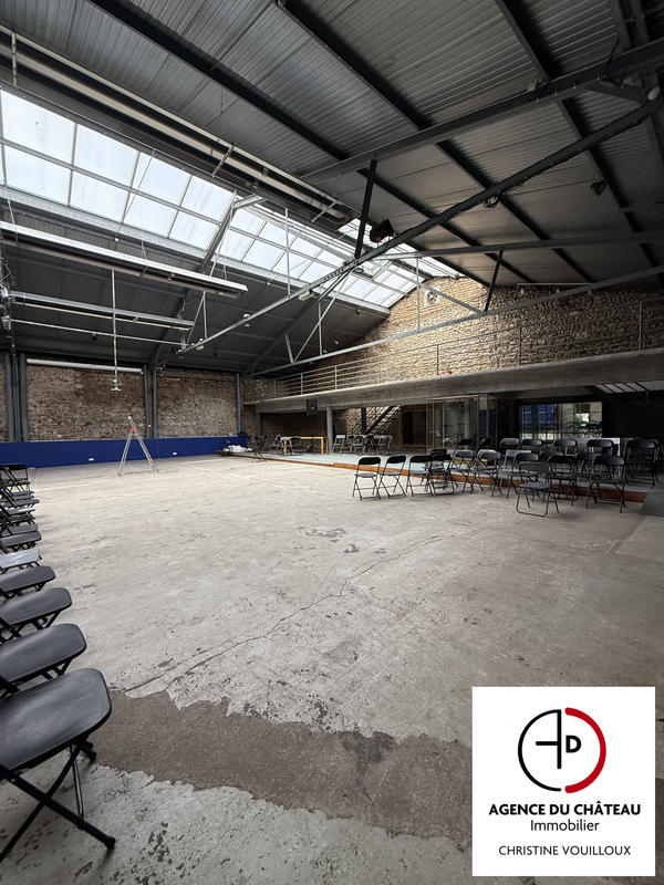 Local d'activités - 570 m²
