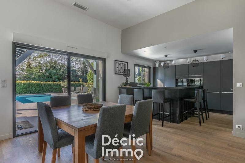 Maison - 150 m² - 5 pièces