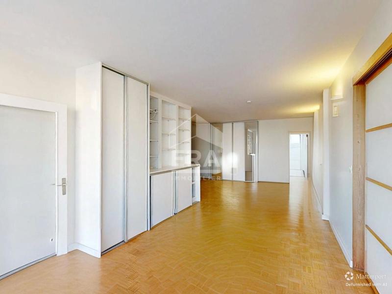 Appartement - 93 m² - 4 pièces