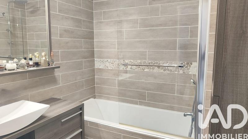 Appartement - 81 m² - 4 pièces